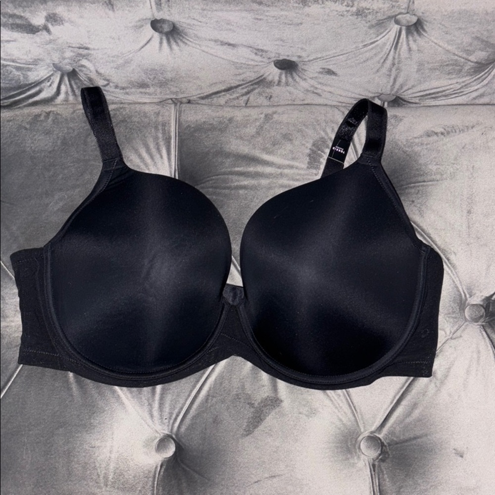 Torrid Black Full-Coverage Bra with Molded Cups